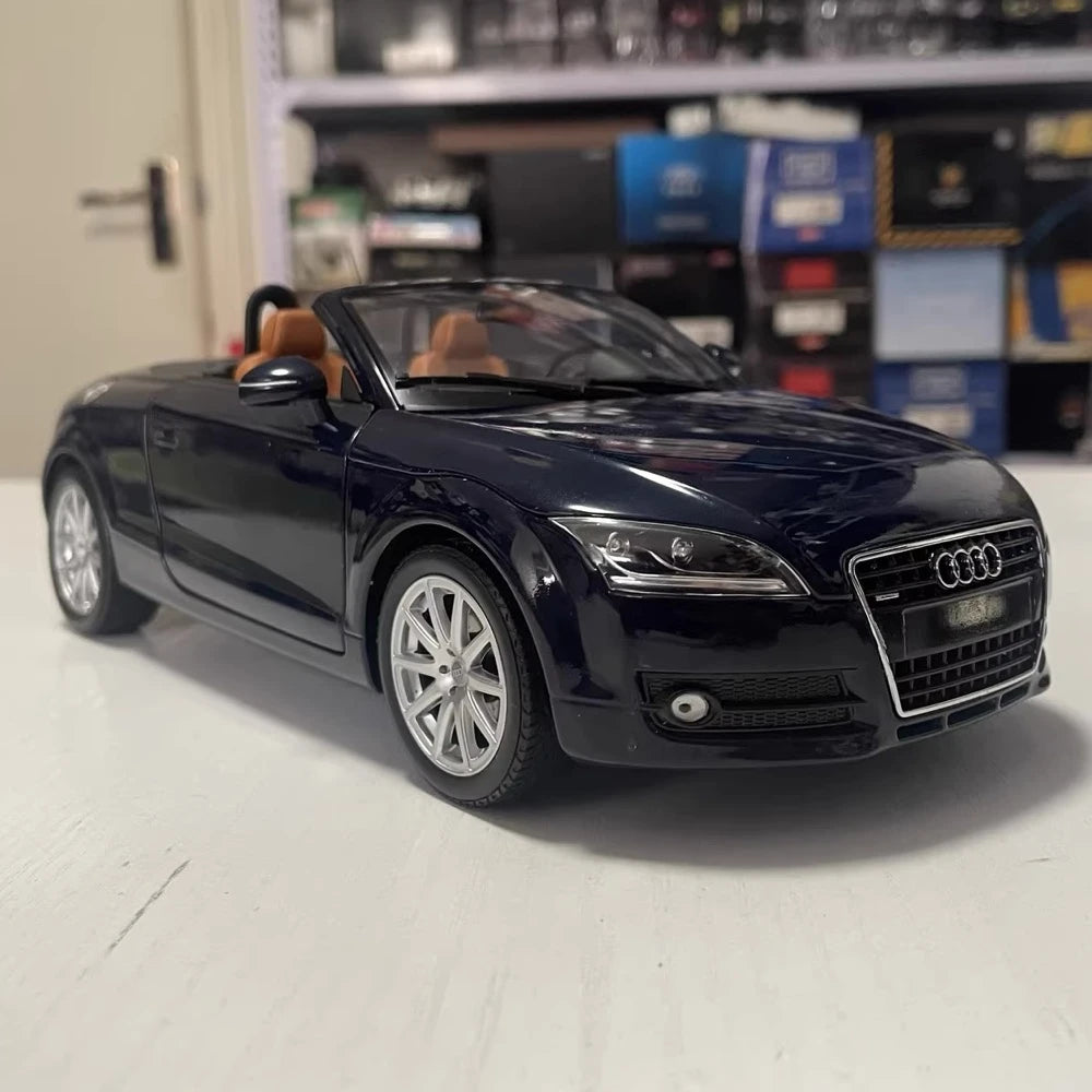 [Minichamps] 1:18 Audi 2006 TT Roadster Black Model Car Die-Cast