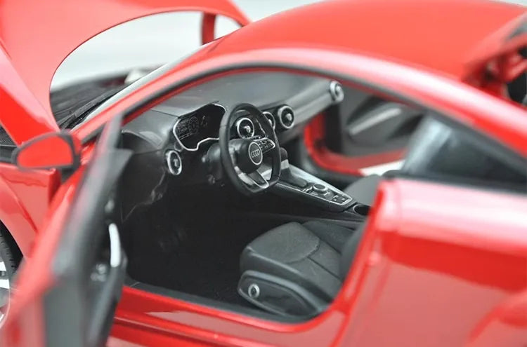 [Minichamps] 1:18 Audi 2015 TT Coupe Red Model Car Die-Cast