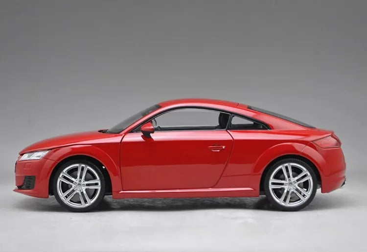 [Minichamps] 1:18 Audi 2015 TT Coupe Red Model Car Die-Cast