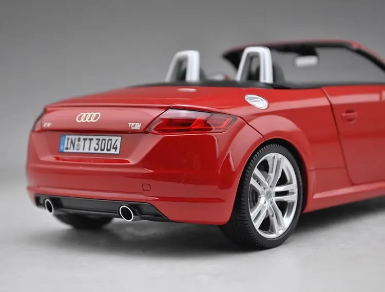 [Minichamps] 1:18 Audi 2014 TT Roadster rosso modellino di auto Die-Cast