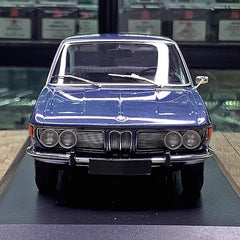 [Minichamps] 1:18 BMW 1968 2500 E3 Blue Model Car Resin
