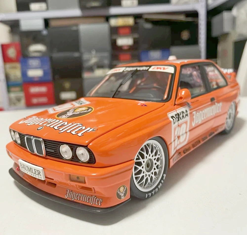 [Minichamps] 1:18 BMW 1992 E30 M3 W. GARDNER DTM Model Car Die-Cast