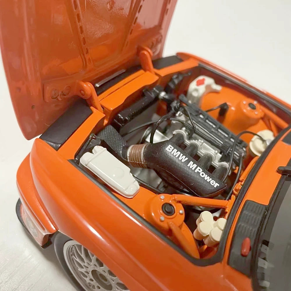 [Minichamps] 1:18 BMW 1992 E30 M3 W. GARDNER DTM Model Car Die-Cast