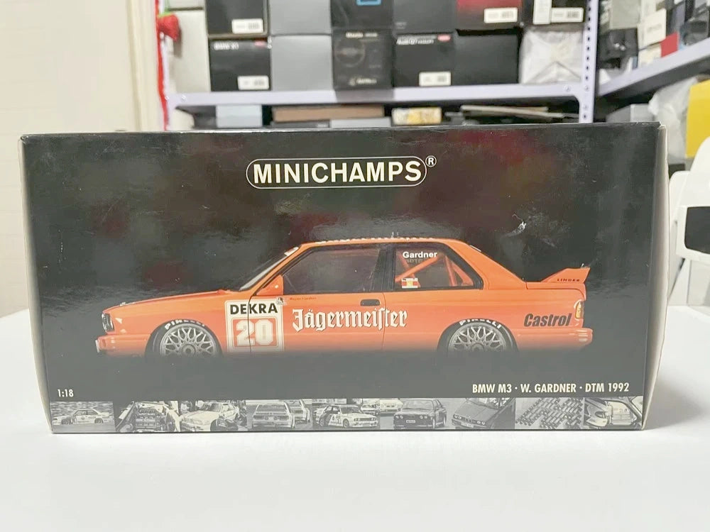 [Minichamps] 1:18 BMW 1992 E30 M3 W. GARDNER DTM Model Car Die-Cast