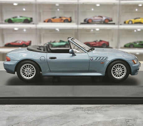 Minichamps BMW 1997 Z3 Roadster بلو 1:18 – نموذج راتنج قابل للجمع