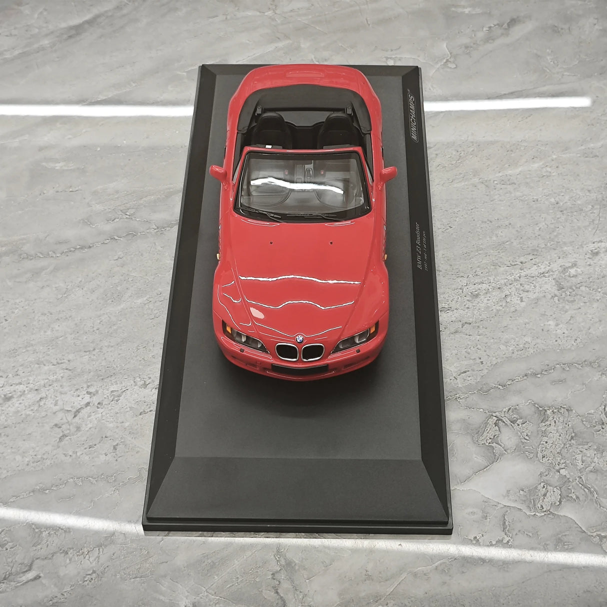 Minichamps BMW 1997 Z3 Roadster Red 1:18 – Resina da collezione in resina