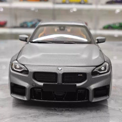 [Minichamps] 1:18 BMW 2023 G87 M2 grigio modellino di auto Die-Cast