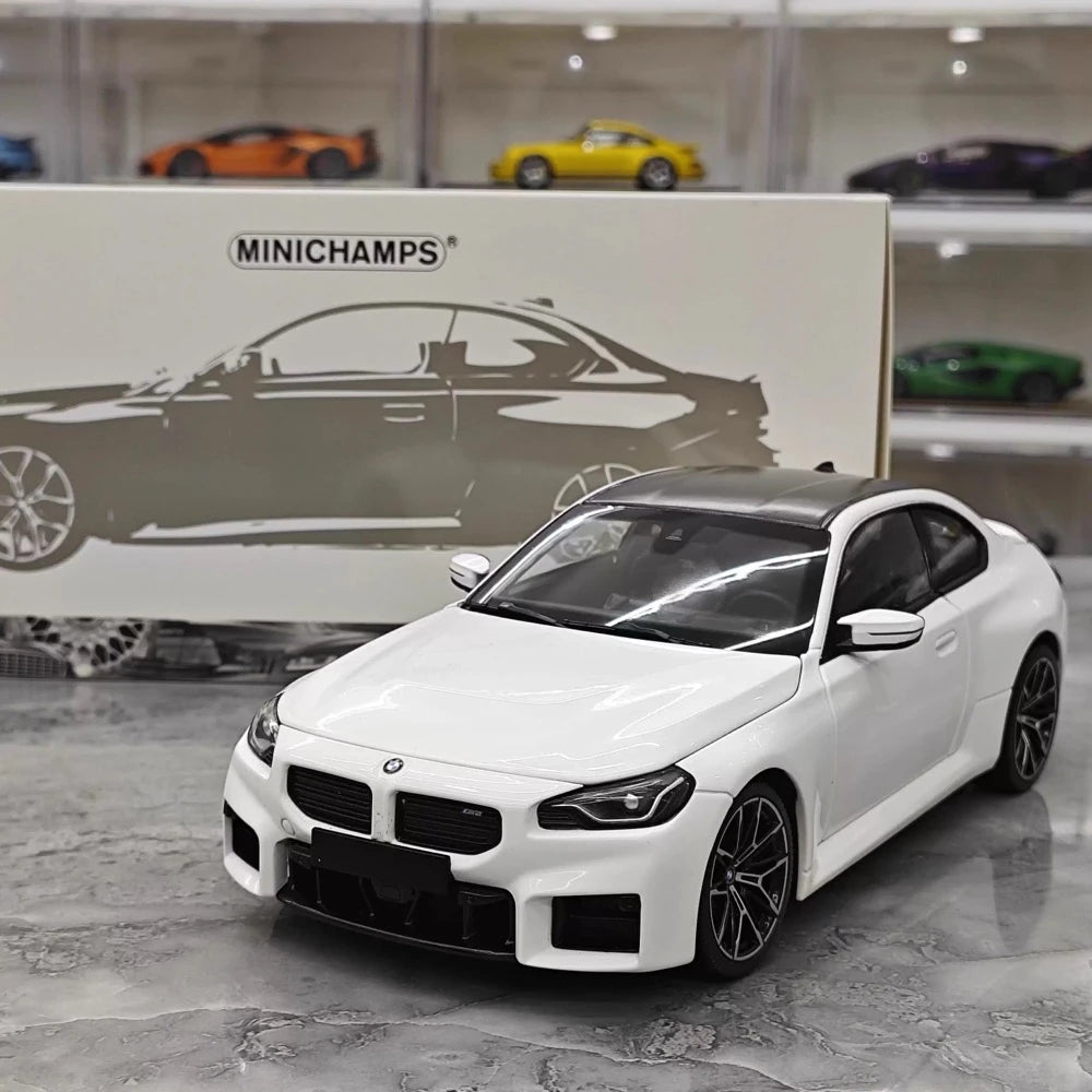 [Minichamps] 1:18 BMW 2023 G87 M2 White Model Car Die-Cast