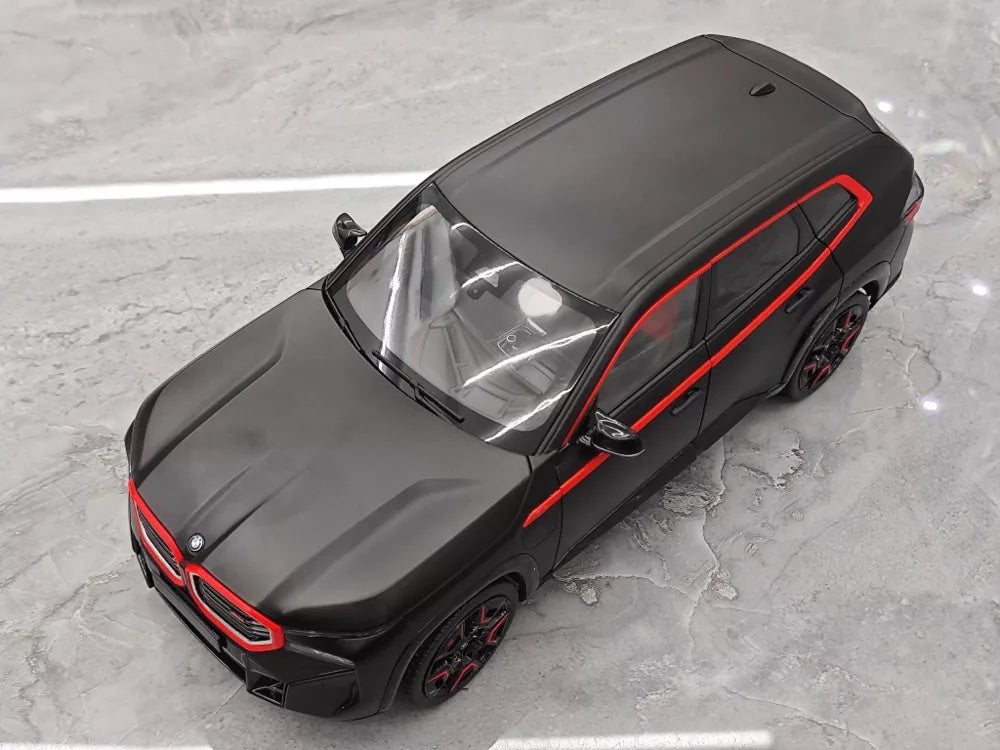 [Minichamps] 1:18 BMW 2023 XM Black Model Car Die-Cast
