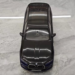 [Minichamps] 1:18 BMW 2024 G70 i7 nero modellino di auto Die-Cast
