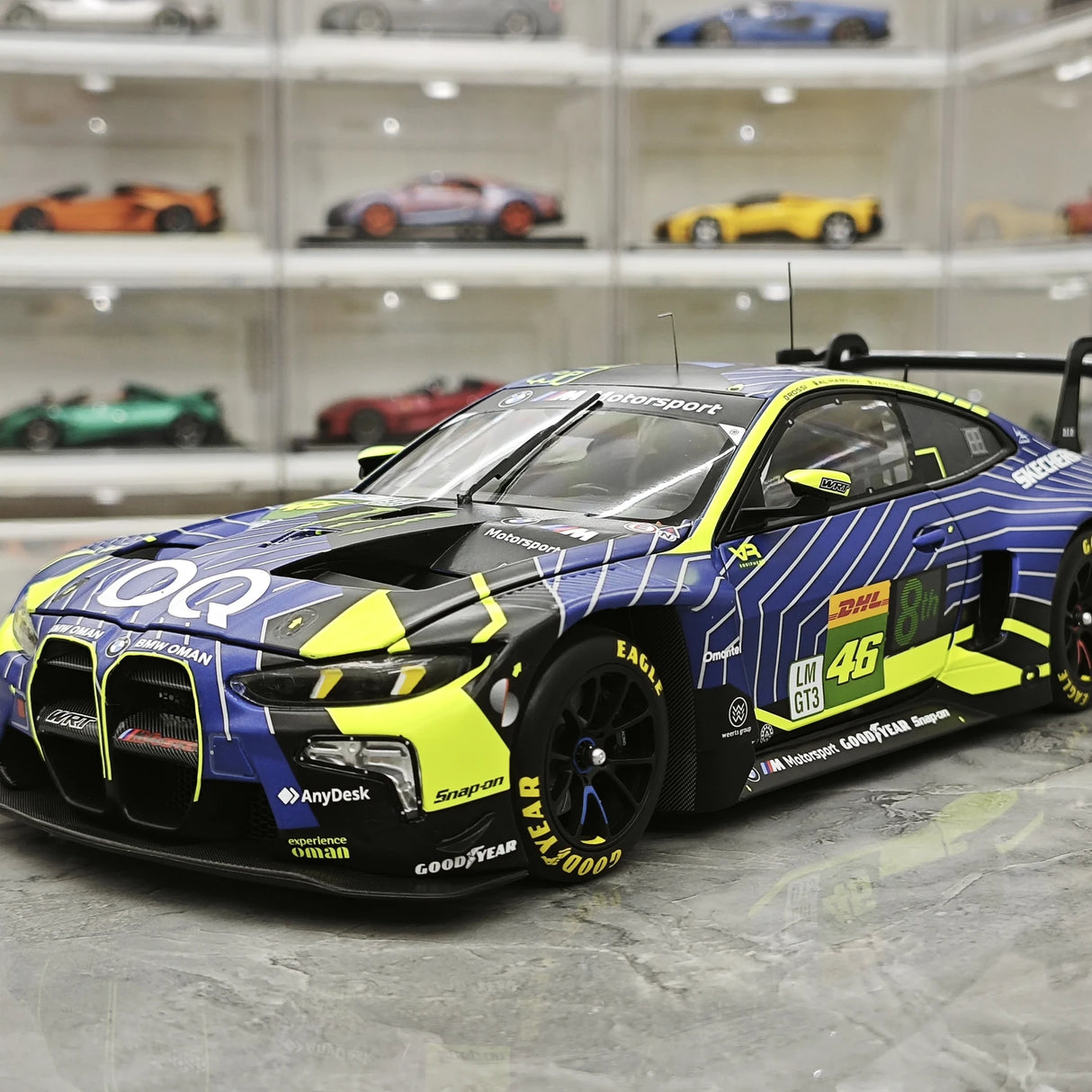 BMW 2025 M4 GT3 EVO Team WRT #46 1:18 modello da collezione in metallo pressofuso Qatar di 1812 km di Minichamps - vedi 3