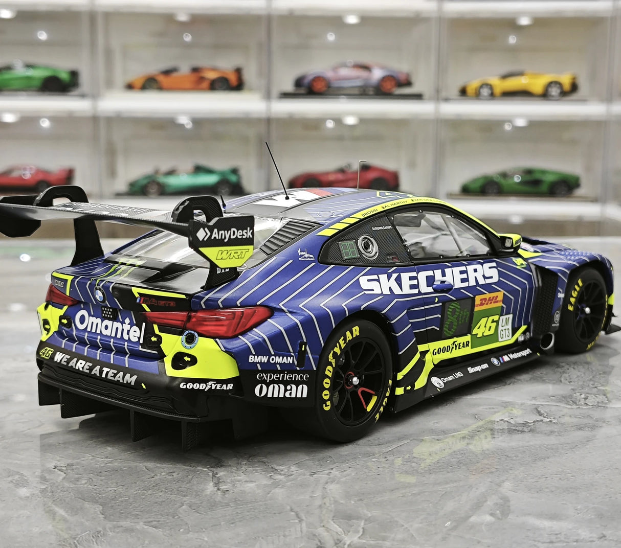 BMW 2025 M4 GT3 EVO Team WRT #46 1:18 Pole Position 6H modello da collezione Imola pressofuso di Minichamps - vista 8