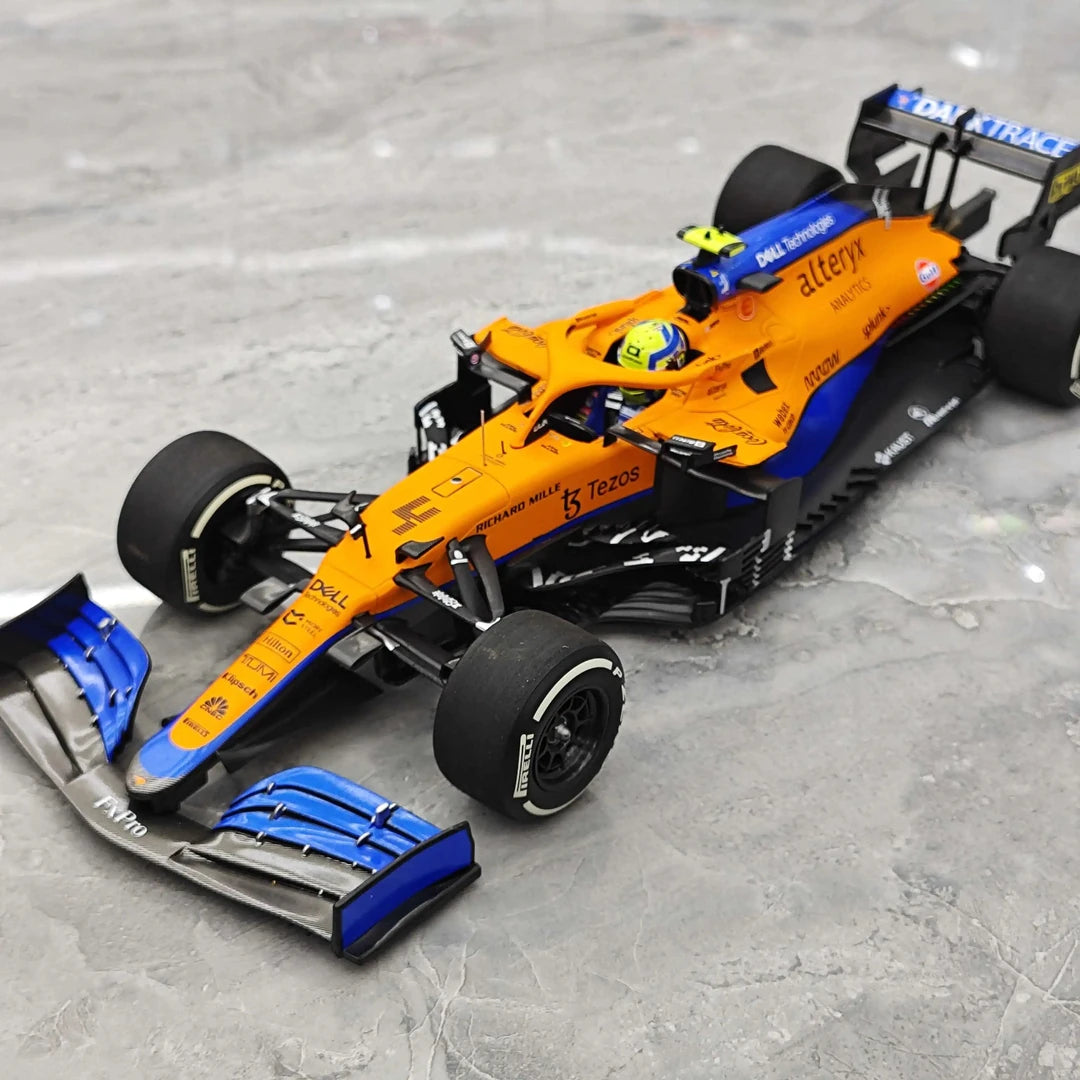 1:18 McLaren 2021 MCL35M #4 Italian GP Lando Norris F1 model car by Minichamps - view 4