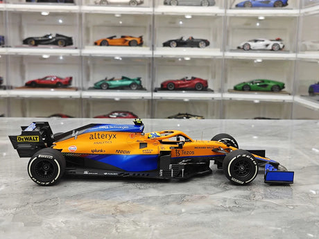1:18 McLaren 2021 MCL35M #4 Italian GP Lando Norris F1 model car by Minichamps - view 9