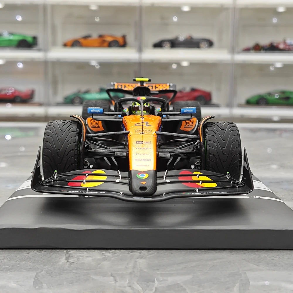 1:18 McLaren 2025 MCL39 #4 Australian GP model car by Minichamps - view 1