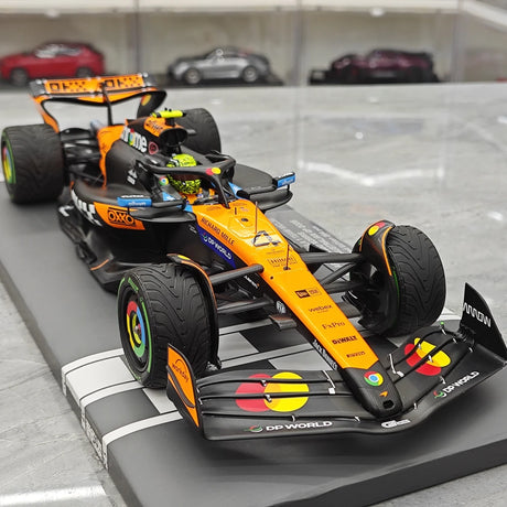 1:18 McLaren 2025 MCL39 #4 Australian GP model car by Minichamps - view 10