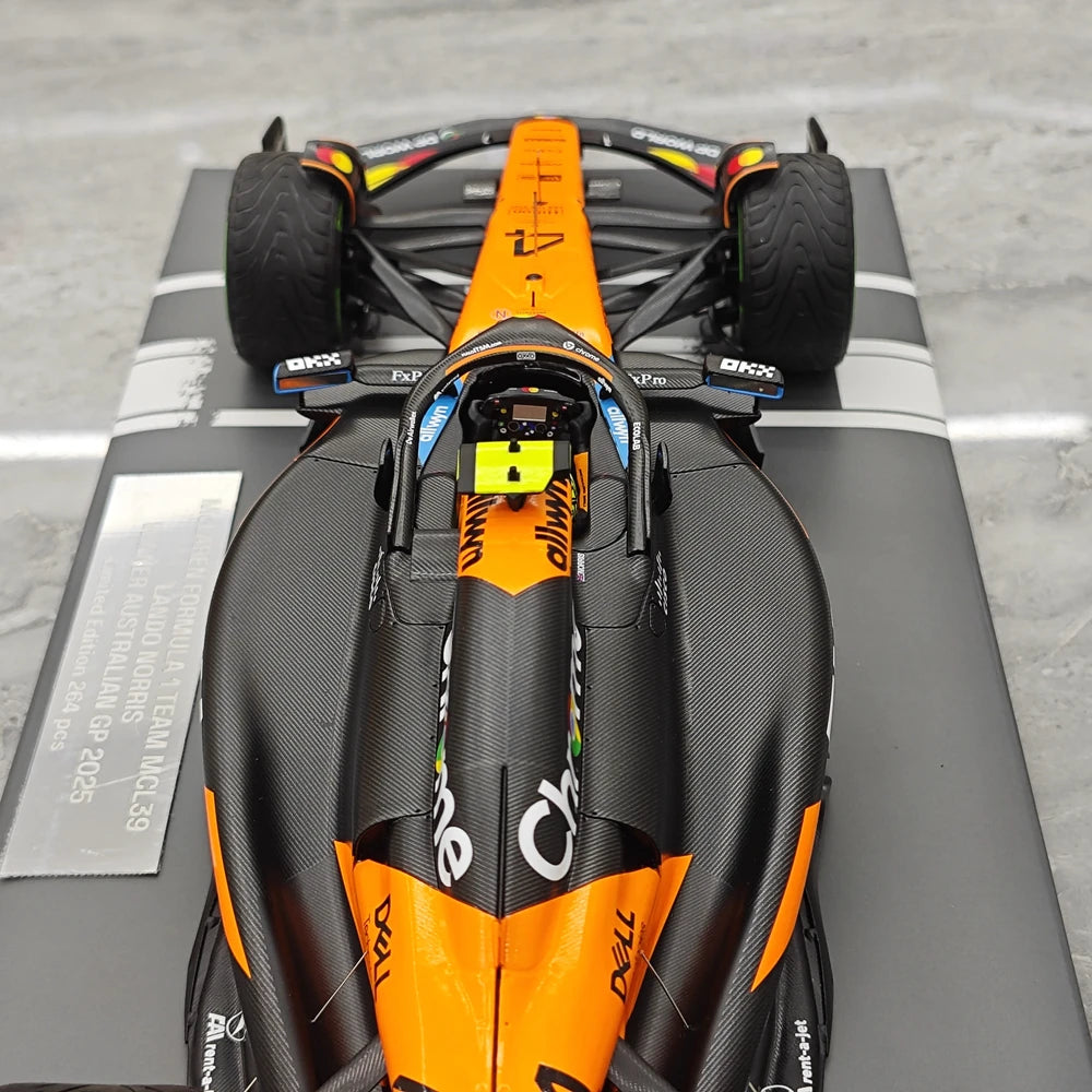 1:18 McLaren 2025 MCL39 #4 Australian GP model car by Minichamps - view 12