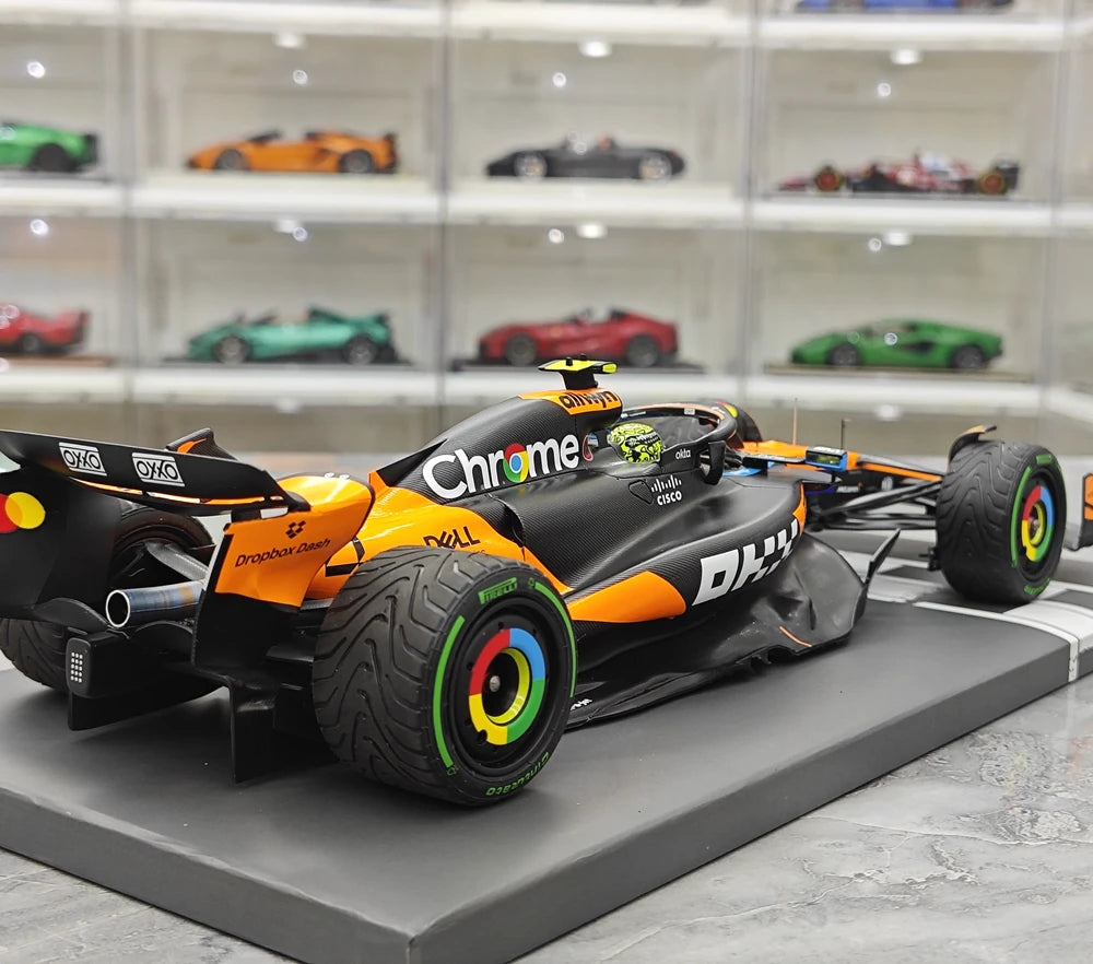 1:18 McLaren 2025 MCL39 #4 Australian GP model car by Minichamps - view 8