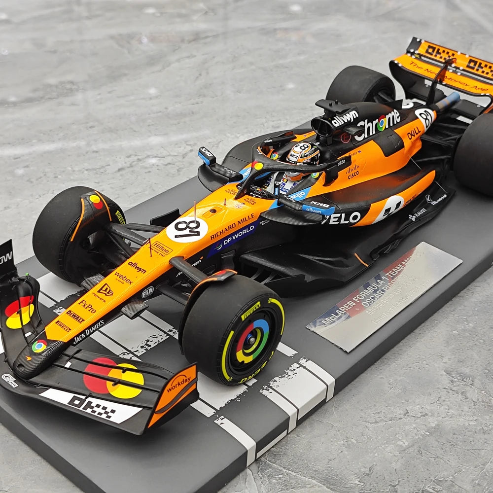 1:18 McLaren 2025 MCL39 #81 Monaco GP model car by Minichamps - view 4