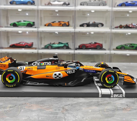 1:18 McLaren 2025 MCL39 #81 Monaco GP model car by Minichamps - view 9