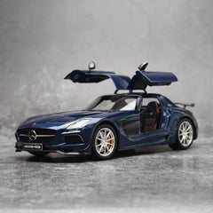[Minichamps] 1:18 Mercedes-AMG 2013 SLS Black Series Blue Model Car Die-Cast