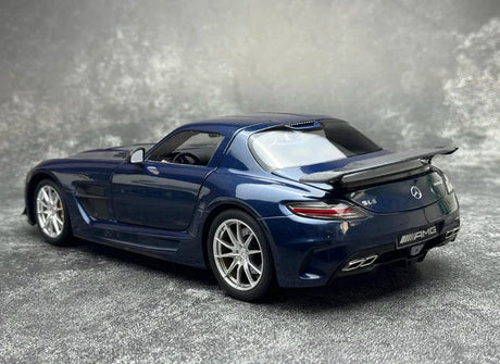 [Minichamps] 1:18 Mercedes-AMG 2013 SLS Black Series Blue Model Car Die-Cast