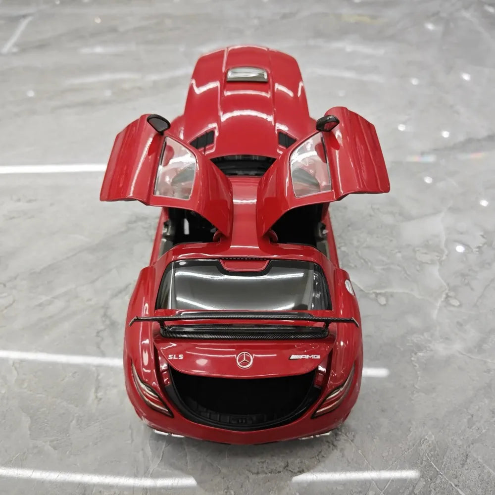 [Minichamps] 1:18 Mercedes-AMG 2013 SLS Black Series Red Model Car Die-Cast