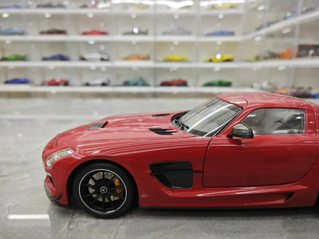 [Minichamps] 1:18 Mercedes-AMG 2013 SLS Black Series Red Model Car Die-Cast