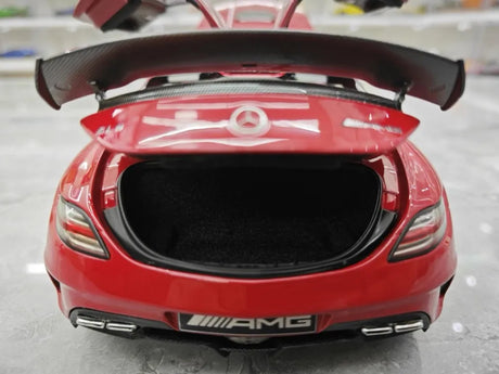 [Minichamps] 1:18 Mercedes-AMG 2013 SLS Black Series Red Model Car Die-Cast