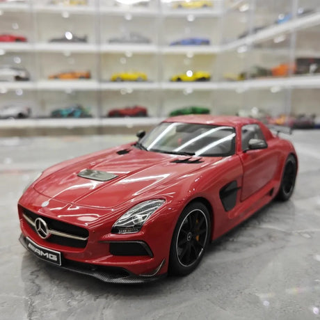 [Minichamps] 1:18 Mercedes-AMG 2013 SLS Black Series Red Model Car Die-Cast