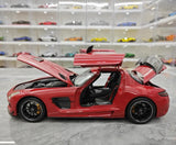 [Minichamps] 1:18 Mercedes-AMG 2013 SLS Black Series Red Model Car Die-Cast