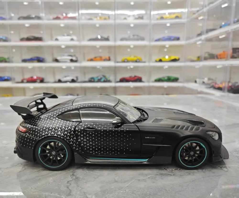 [Minichamps] 1:18 Mercedes-AMG 2020 GT Black Series Black Model Car Die-Cast
