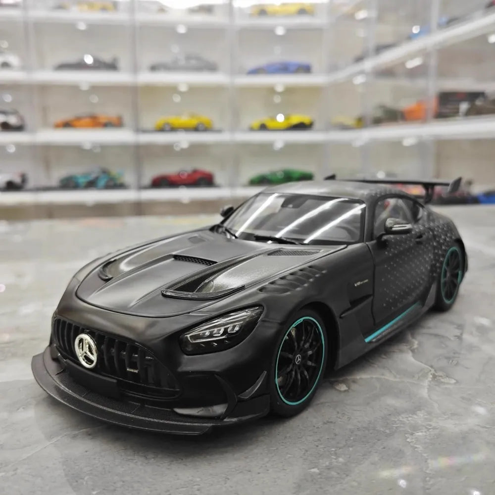 [Minichamps] 1:18 Mercedes-AMG 2020 GT Black Series Black Model Car Die-Cast