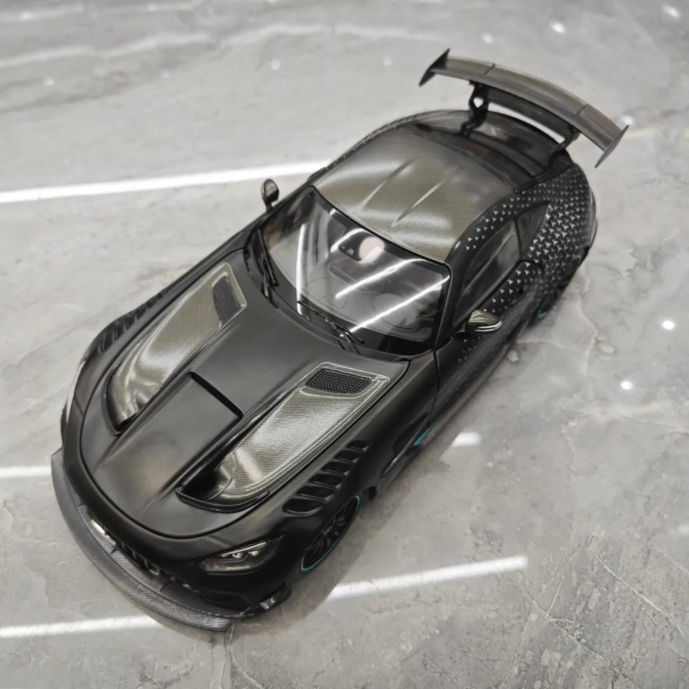 [Minichamps] 1:18 Mercedes-AMG 2020 GT Black Series Black Model Car Die-Cast