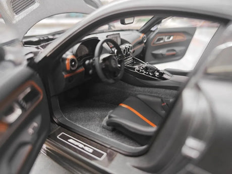 [Minichamps] 1:18 Mercedes-AMG 2020 GT Black Series Gray Model Car Die-Cast