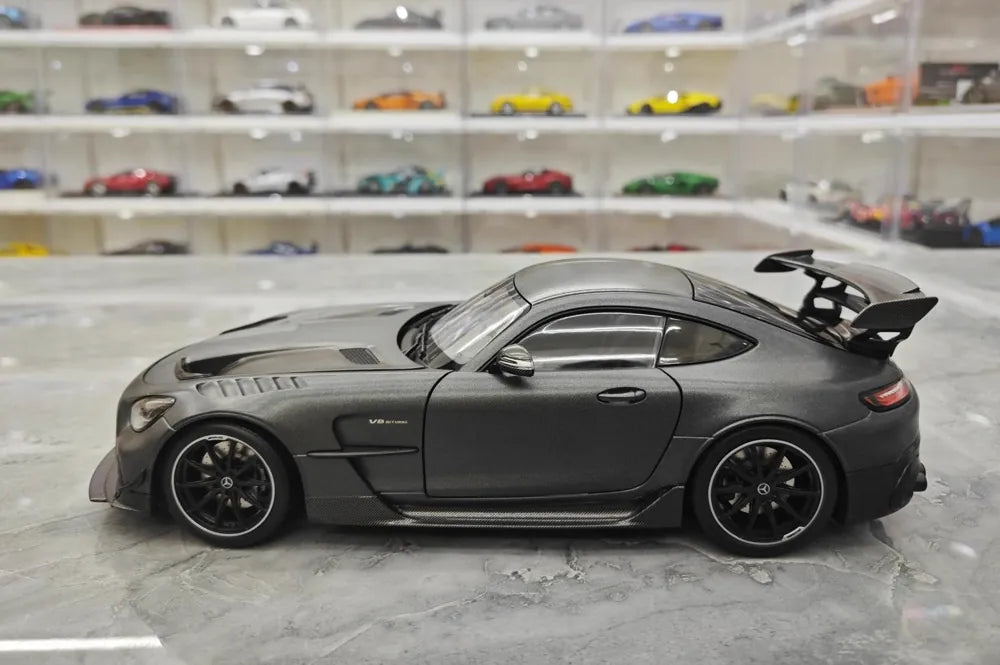 [Minichamps] 1:18 Mercedes-AMG 2020 GT Black Series Gray Model Car Die-Cast