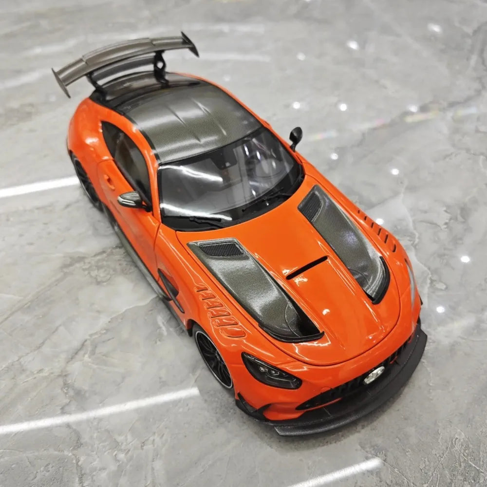 [Minichamps] 1:18 Mercedes-AMG 2020 GT Black Series Orange Model Car Die-Cast