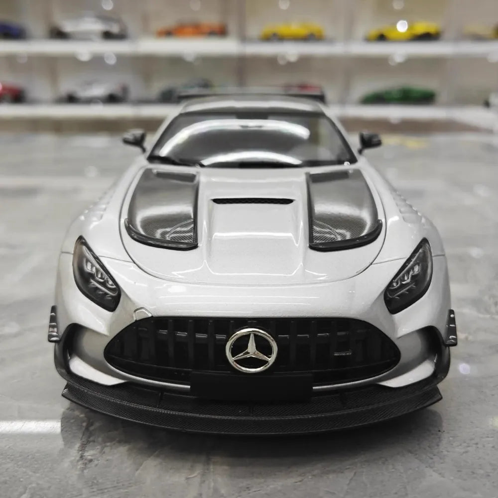 [Minichamps] 1:18 Mercedes-AMG 2020 GT Black Series Silver Model Car Die-Cast