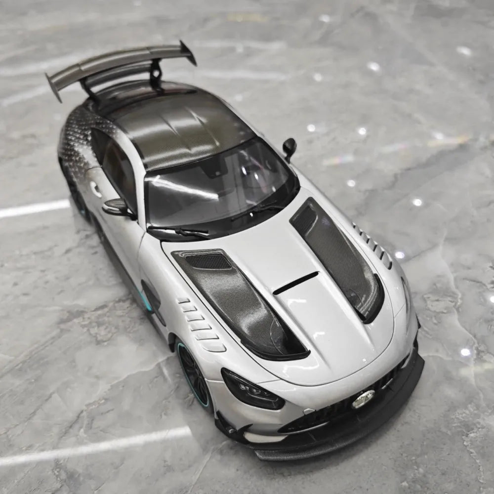 [Minichamps] 1:18 Mercedes-AMG 2020 GT noir Series argent voiture miniature Die-Cast