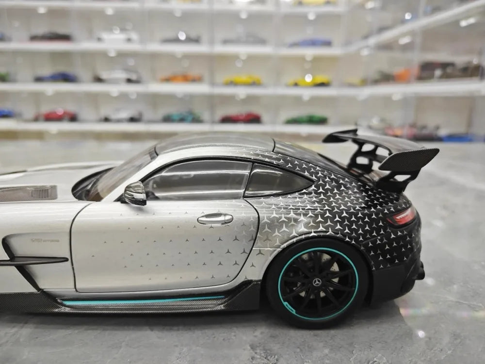 [Minichamps] 1:18 Mercedes-AMG 2020 GT noir Series argent voiture miniature Die-Cast