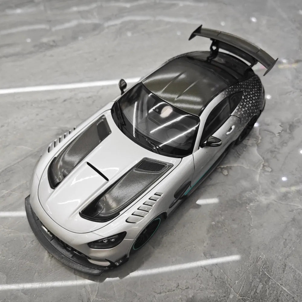 [Minichamps] 1:18 Mercedes-AMG 2020 GT noir Series argent voiture miniature Die-Cast
