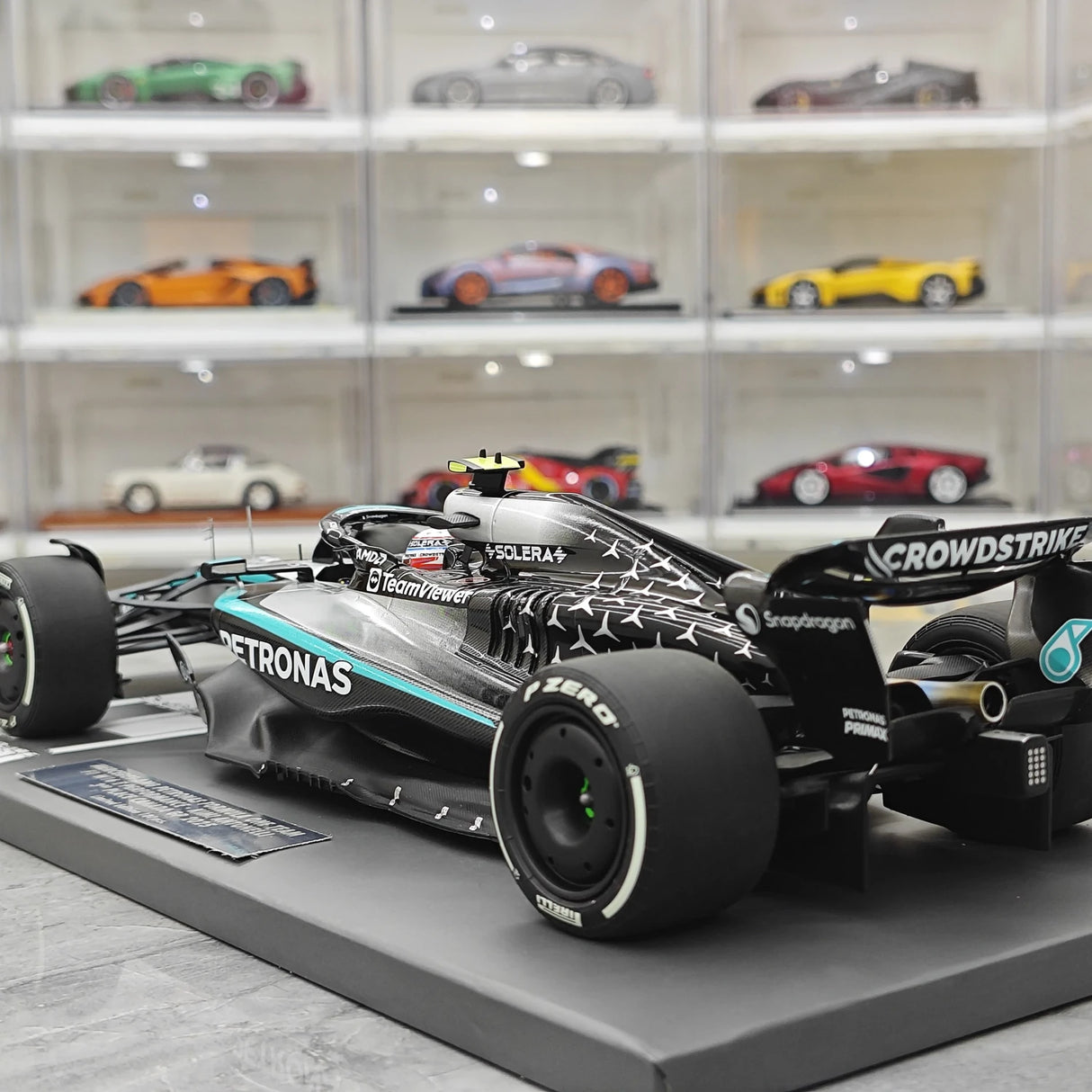 1:18 Mercedes-AMG 2025 F1 W16 #12 캐나다 GP 안드레아 키미 안토넬리 F1 Minichamps 제작 레진 모델 자동차 - 뷰 6