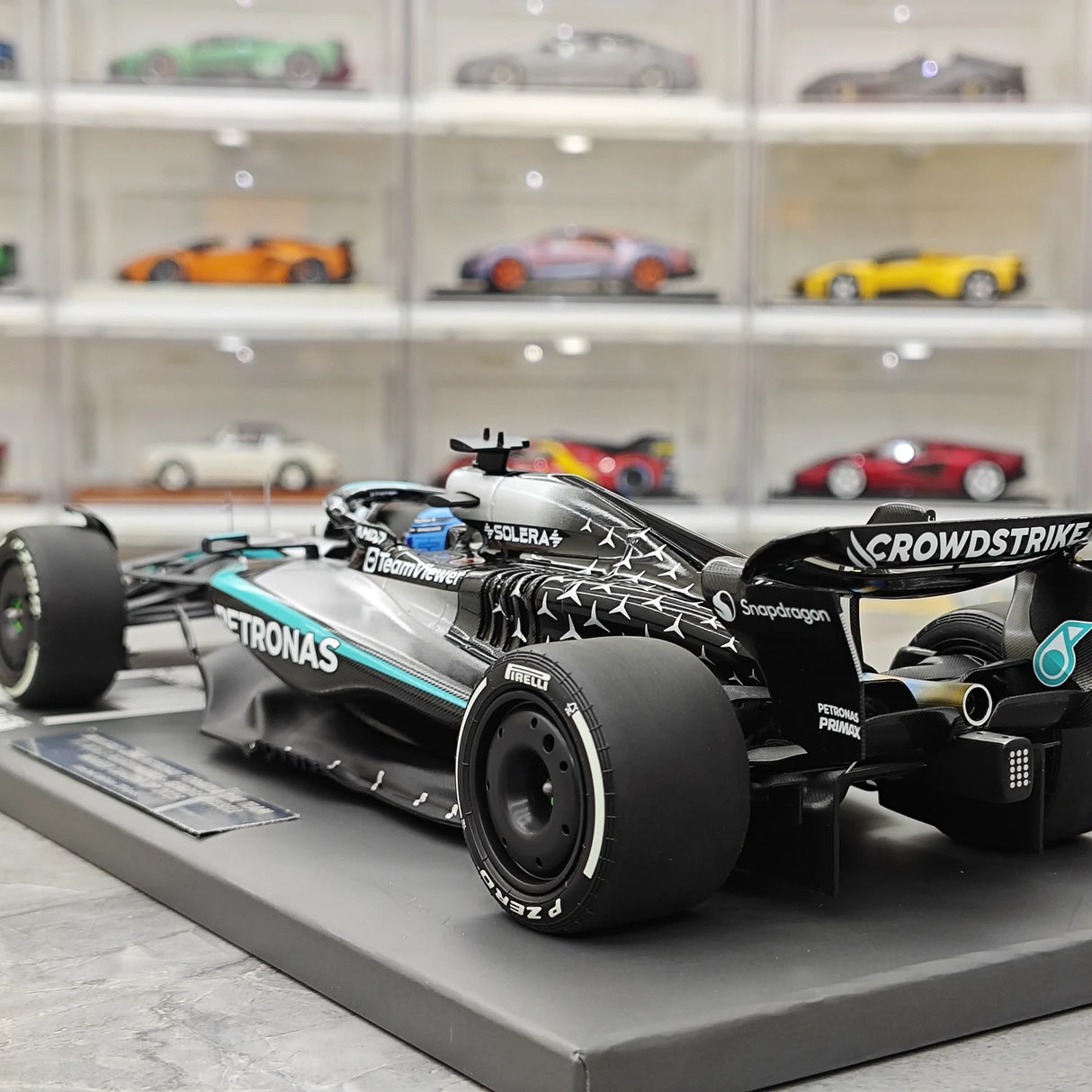 1:18 Mercedes-AMG 2025 F1 W16 #63 캐나다 GP 조지 러셀 F1 Minichamps 제작 레진 모델 카 - 뷰 6