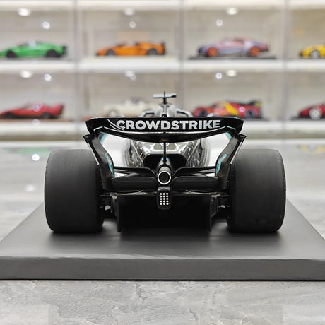1:18 Mercedes–AMG 2025 F1 W16 #63 kanadischer GP George Russell F1 Resin-Modell von Minichamps – Ansicht 7