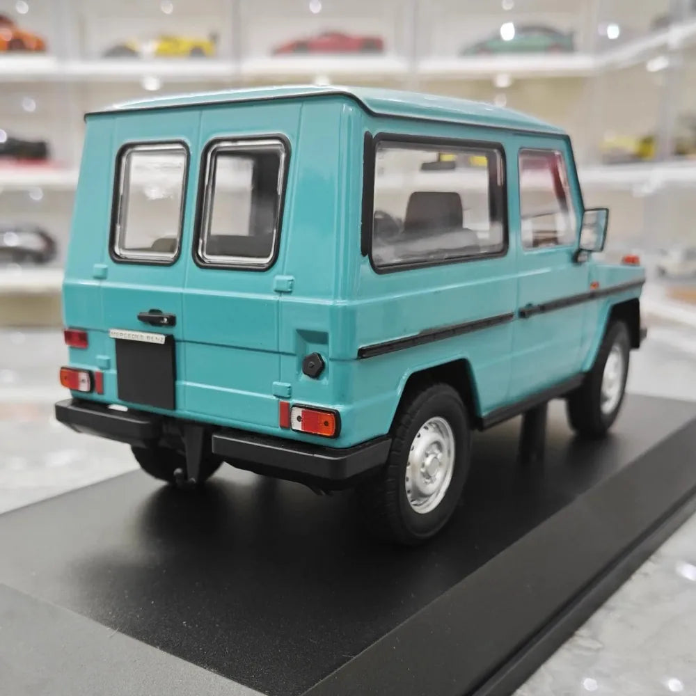 [Minichamps] 1:18 Mercedes-Benz 1979 G-Class W460 Blue Model Car Resin