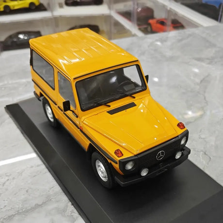 [Minichamps] 1:18 Mercedes-Benz 1979 G-Class W460 Yellow Model Car Resin
