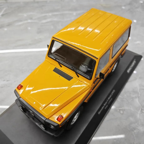 [Minichamps] 1:18 Mercedes-Benz 1979 G-Class W460 Yellow Model Car Resin