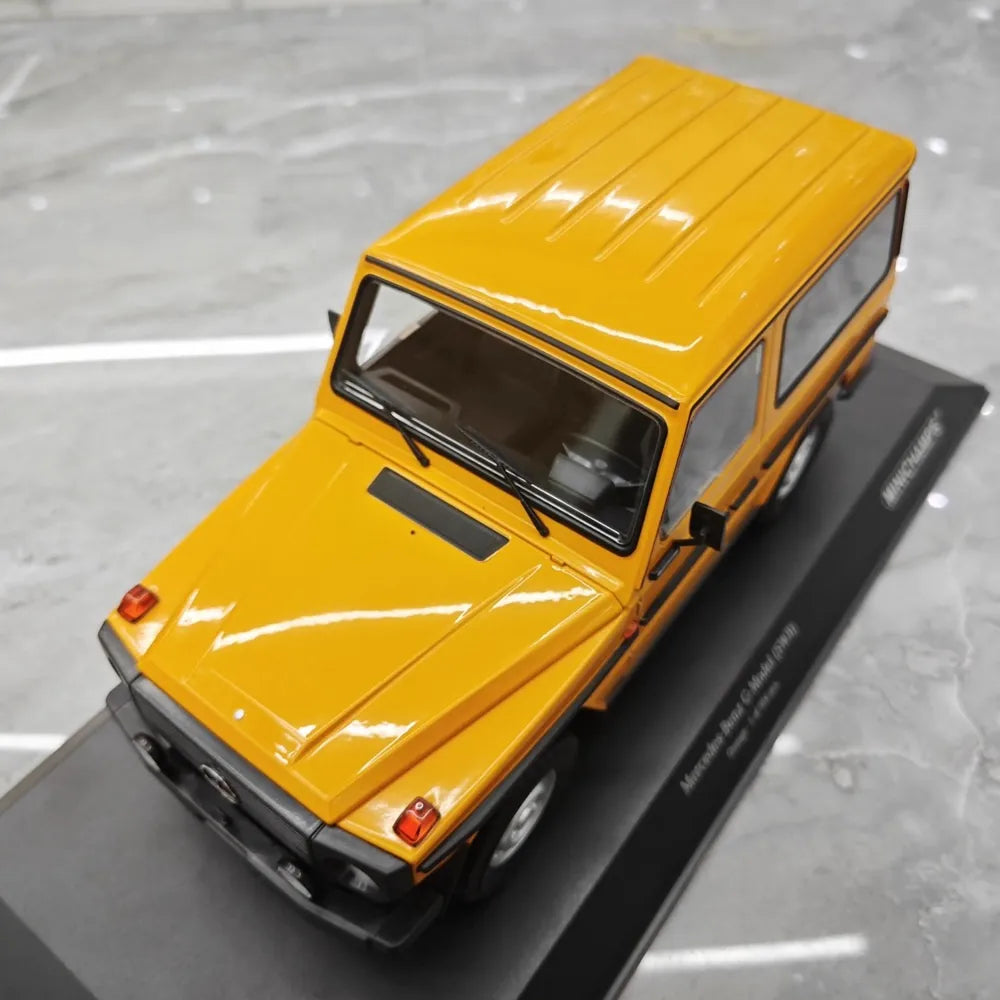 [Minichamps] 1:18 Mercedes-Benz 1979 G-Class W460 Yellow Model Car Resin