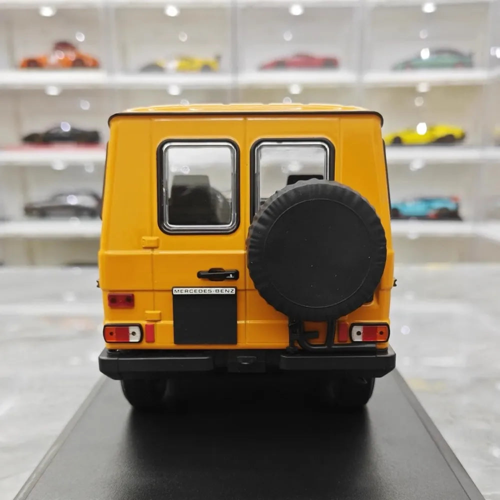 [Minichamps] 1:18 Mercedes-Benz 1979 G-Class W460 Yellow Model Car Resin