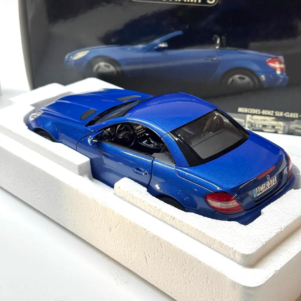 [Minichamps] 1:18 Mercedes-Benz 2004 SLK Class Blue Model Car Die-Cast
